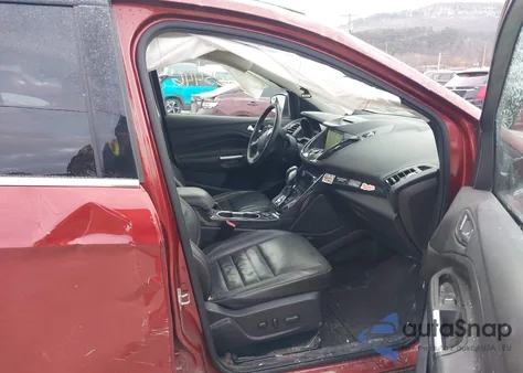 2016 Ford Escape Titanium из США, поврежденный, VIN 1FMCU9J95GUA42004